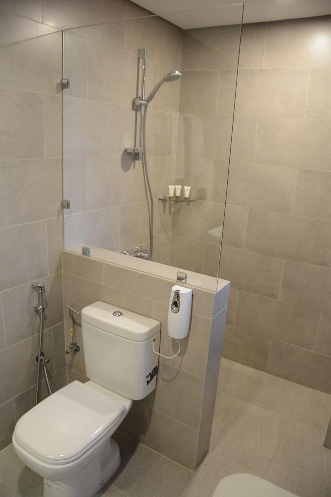 The 58 Hotel Salmiya Εξωτερικό φωτογραφία